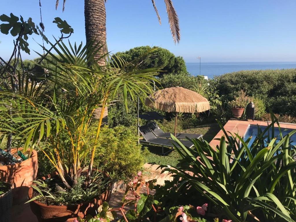 Casa Bahia De Casares Bed & Breakfast Exterior photo